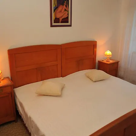 Mirta.3 Сутиван