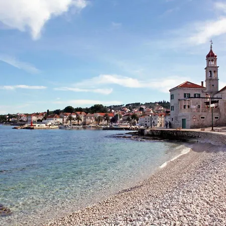 Apartamento Mirta-3 By Interhome *