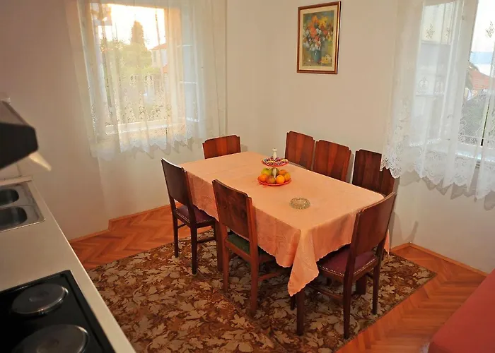 Apartman Mirta-3 By Interhome