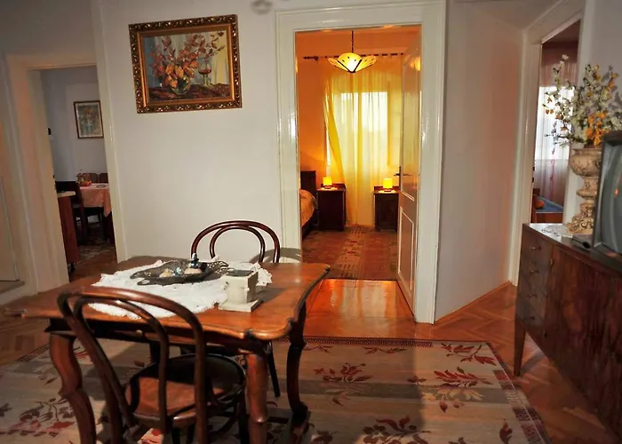 Mirta-3 By Interhome Apartman Sutivan